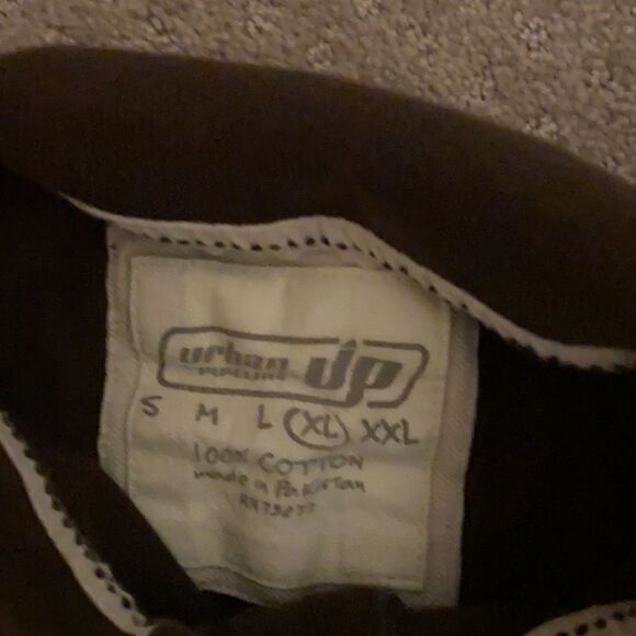 Men’s Urban Pipeline shirt. Size XL. 100% cotton. Old but in good condition. - Picture 2 of 2